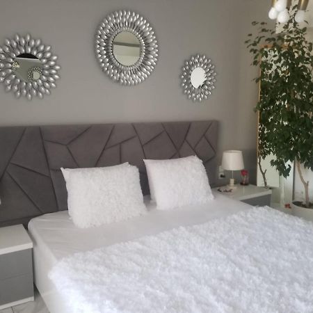 Anis Apartments Saranda Zewnętrze zdjęcie