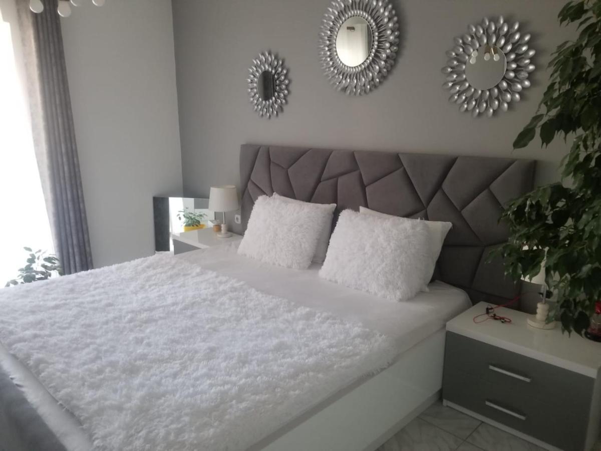 Anis Apartments Saranda Zewnętrze zdjęcie